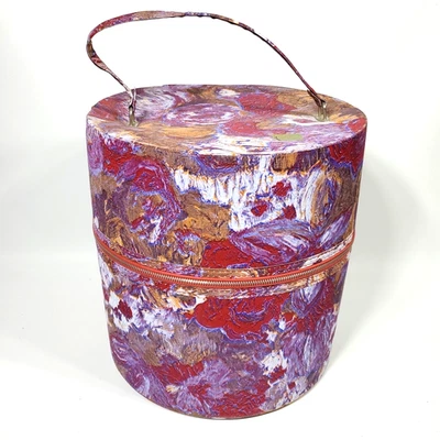 Peluca Vintage Años 60 70 Rojo Rosa Púrpura Floral Cremallera Sombrero Caja Estuche de Viaje Foto 1 de 4