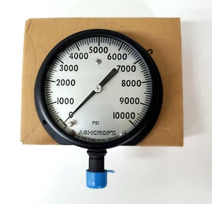 Ashcroft 4-1/2" General Service Gauge 0-10,000 PSI  Stainless  Bottom Connection - Picture 1 of 5