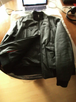 Men's FERRARI Black Padded Luxury Leather Racer Jacket US40 IT50 M - Image 1 of 4