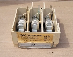 Interruptor de fusible GEC ALSTHOM 200 amperios CM-MT mini forma con fusibles - Imagen 1 de 4