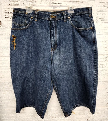 Vintage Sean John Men's Size 38 Long Bermuda Blue Denim Shorts - Image 1 of 4
