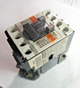 CONTATTORE FUJI ELECTRIC SC13AA TIPO SC-0/Tipo SZ-Z9 Unità Soppressione Sovratensione Bobina - Foto 1 di 8