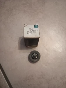 Vintage Genuine GM Part NOS IOB Rear Door Roller Please read description FC-1 - Picture 1 of 5