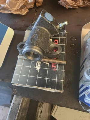 Cilindro esclavo embrague Coni-Seal S0601 CS37495 para 74-78 Nissan B210 79-82 210 Foto 1 de 2