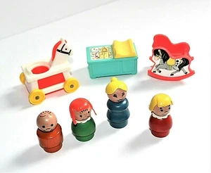 Lote de 7 cabezas y cuerpos de madera vintage de Fisher Price Little People - Imagen 1 de 8