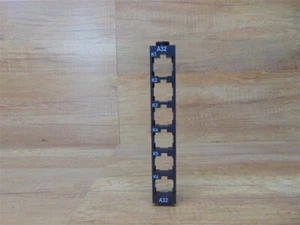 Brand New Relay A32 Bracket Genuine Mercedes - A9425426140 - Picture 1 of 1