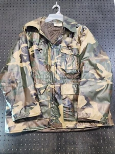 Vintage Duck Bay Insulated Camo Hunting Hooded Rain Coat Jacket Mens Large - Picture 1 of 5