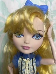Monster High Ever After Capitolo 1 Primo Lucchetto Biondo Mattel - Foto 1 di 5