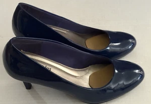 Comfort Plus By Predictions Dark Blue Patent Pumps 3" High Heels Women's Sz 10W - Picture 1 of 15