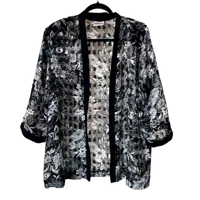 Blusa Bon Worth Kimono Frente Abierto Transparente Negra Blanca Floral Para Mujer Grande Foto 1 de 4
