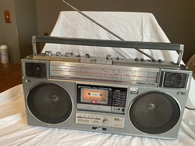 Vintage JVC RC-M50JW Ghettoblaster Ghettoblaster AM/FM/SW Kassette Stereo getestet LESEN - Bild 1 von 4
