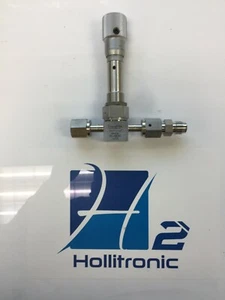 Swagelok SS-4BMG-V51E Valve with Attachment - Picture 1 of 5