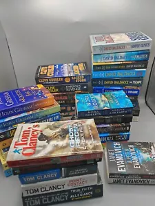 Nora Roberts Clive Cussler Baldacci Grisham Books Paperback Job Lot - Imagen 1 de 21