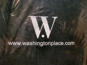 Washington Place-branded Compact Disc (CD) Wallet Organizer - Picture 1 of 2