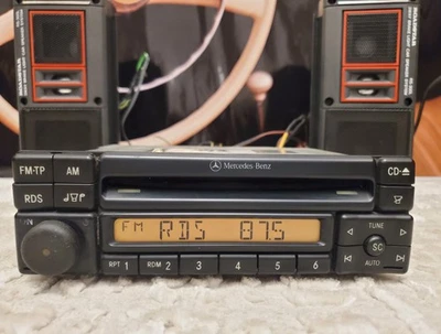 Mercedes-Benz Alpine MF2297 Car Radio CD Receiver A1708200086 - Image 1 of 4