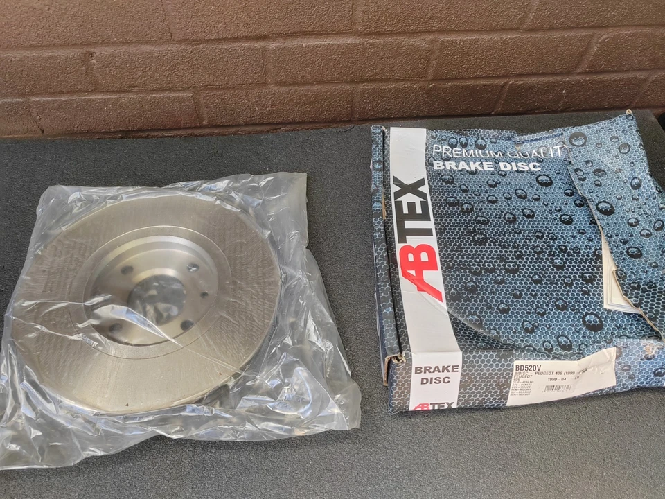 2x Discos de freno nuevos para Peugeot 406 eje delantero Abtex BD520V Foto 1 de 4