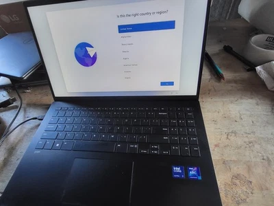 LG Gram 15Z90S 15.6" FHD Touch Ultra 7 Processor 155H 16GB 1TB SSD W11H W Box - Image 1 of 4