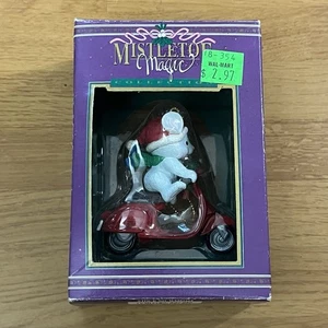 Mistelzweig Magic Collection Maus und ein Moped mit Geschenk Ornament - Neu — - Bild 1 von 4