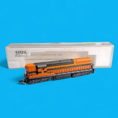 Atlas SD 9 Great Northern #583 N Scale MTL Couplers 4542 - Image 1 of 4