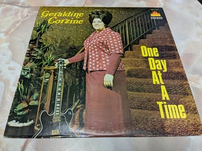 Geraldine Corzine - One Day At A Time LP Record Gospel Mission Southern IL Foto 1 de 4