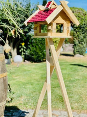 DARLUX Rechteckiges Vogelhaus Vogel Futterstelle aus Holz + Ständer Natur/Rot - Bild 1 von 4