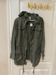 NUEVO CON ETIQUETAS Abercrombie and Fitch Chaqueta Bolsillo Carga Ligera Talla Pequeña - Imagen 1 de 4
