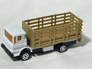 Sunshine Livestock Stake Truck, White, High Speed 9011-9014, 1/64 - Picture 1 of 3