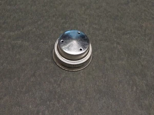 TAPPO SERBATOIO CARBURANTE BRIGGS AND STRATTON 493982 TAPPO GAS ORIGINALE PRODUTTORE DI APPARECCHIATURE ORIGINALI 493982S - Foto 1 di 2
