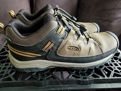 Туристическая водонепроницаемая обувь Keen Targhee молодежная 6 - Изображение 1 из 4