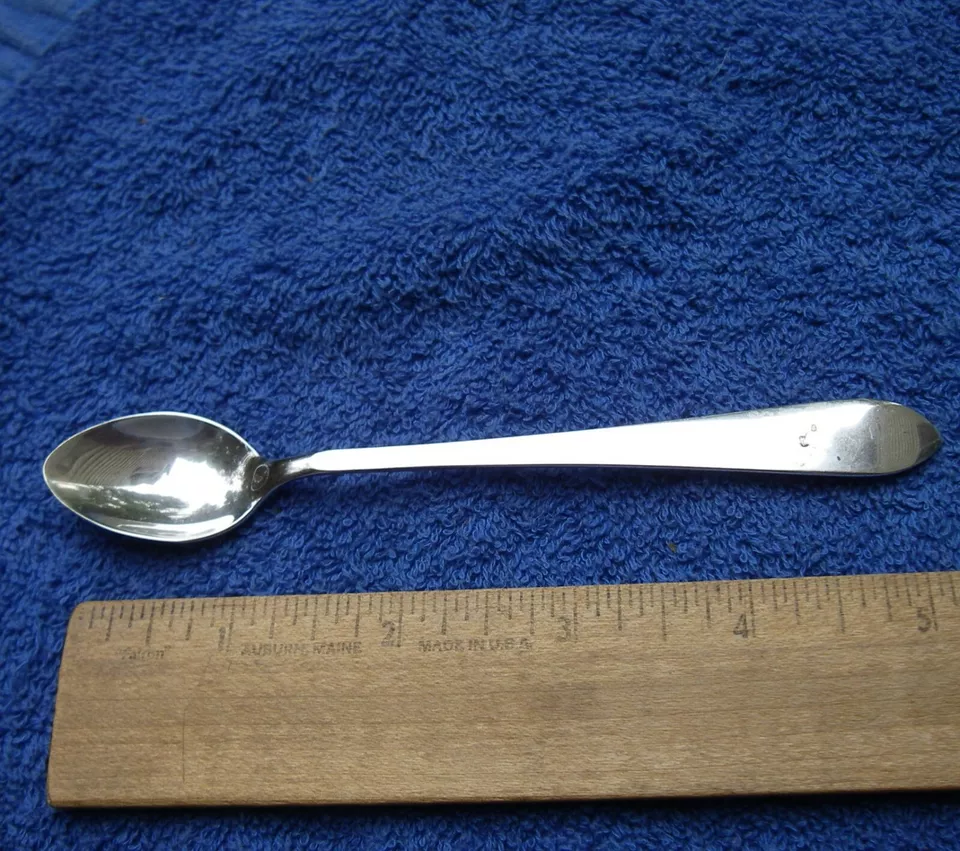 CUCHARA DE ALIMENTACIÓN INFANTIL LUNT STERLING - Patrón de punta lisa - Sin mono Foto 1 de 4