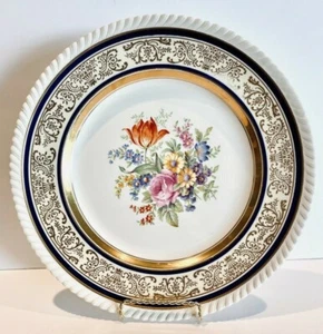 Elegant Large OldEnglish Dinner Plate by Johnson Bros Eng. Porcelain Floral/Gold - Picture 1 of 7