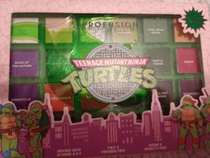 Ninja Turtles Professional Cosmetic Glitter Jelly And Ooze Eyeshadow Palette. - Picture 1 of 5