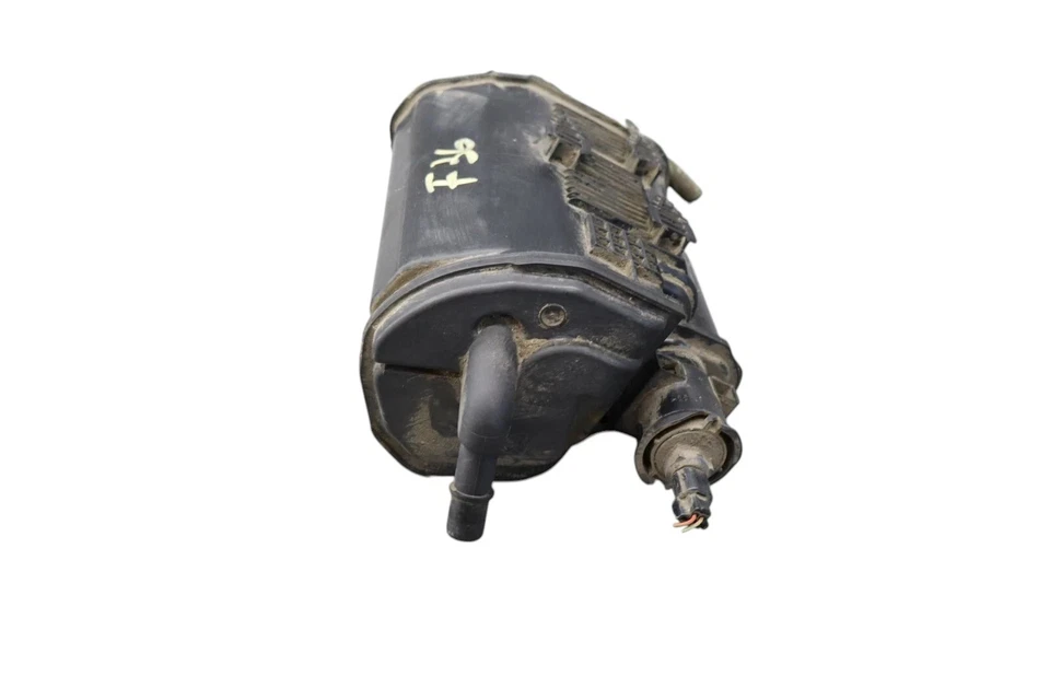 Tanque de carbón de vapor de combustible 12-18 Mercedes W218 CLS550 E350 2124700359 OEM Foto 1 de 4