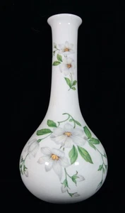 RARE! VTG CROWN STAFFORDSHIRE CLEMATIS PATTERN WALL MOUNTED POCKET VASE 6" TALL - Picture 1 of 7