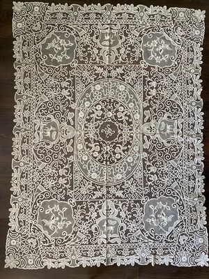 Antiguo mantel natural hecho a mano con cinta de encaje bobina coleccionable Foto 1 de 4