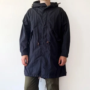 Parka Uniqlo U Personalizada Sobreteñida Nylon Azul Marino Marrón Bolsillo Ejército de EE. UU. M51 Cola de Pescado - Imagen 1 de 18