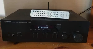 Yamaha R-N303 WiFi Bluetooth Network Receiver - Picture 1 of 7