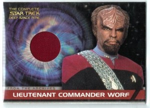 THE COMPLETE STAR TREK DEEP SPACE NINE CC2 WORF RED VARIATION COSTUME INSERT 275