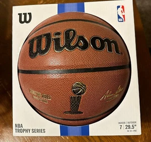 BRAND NEW WILSON Signature Series Indoor/Outdoor NBA Basketball Size 7 - Picture 1 of 2