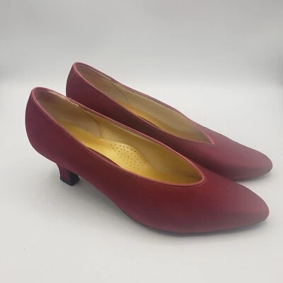 Vintage Peacocks Premier Red Dress Formal Shoes Pumps 1990s Size 8.5 B - Image 1 of 4