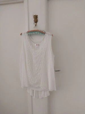 CLARITY 🦄 AUSTRALIAN DESIGNER LABEL SEQUINED LACE  TOP    - image 1 of 4