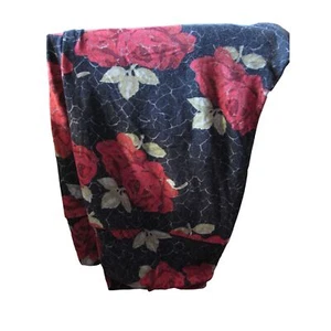 LuLaRoe TC Red Black Crackle Look Roses Leggings - Picture 1 of 3