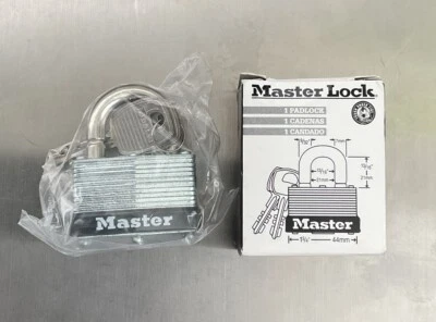 Master Lock Commercial Padlock 500KABRK Key: 197 - Comes With 2 Keys - Image 1 of 3