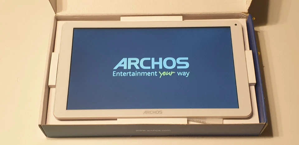 Tablette Archos 101 Access - Tourne en boucle, artefact graphique - HORS SERVICE - Photo 1/4