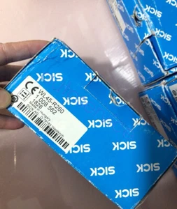 New SICK WL45-R260 Photoelectric switch sensor Via FedEX or DHL/b - Picture 1 of 2