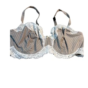 Sujetador con aros Felina 38DD gris a rayas ribete de encaje correas ajustables - Imagen 1 de 4