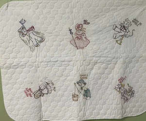 Vintage Hand Embroidered Child’s Nursery Rhyme Comforter/33”x 41” - Picture 1 of 7