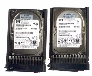 LOT 2X HP 376597-001 HDD 72Go Single Port 10K rpm SAS 2.5" + caddy - Foto 1 di 1