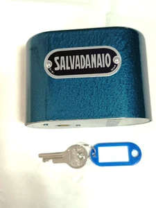 Salvadanaio cassetta risparmio blu e chiave originali Sibi Desio - Foto 1 di 7