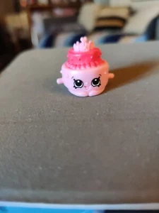 Torta Queenie rosa Shopkins stagione 7 - Foto 1 di 5